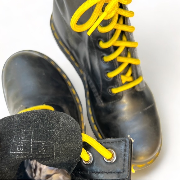 DR. MARTENS 1460 BOOTS - Picture 7 of 7